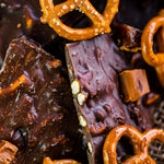 Cargar imagen en el visor de la galería, Pretzel con caramelo
