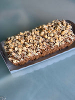 Cargar imagen en el visor de la galería, Loaf de praliné de avellana
